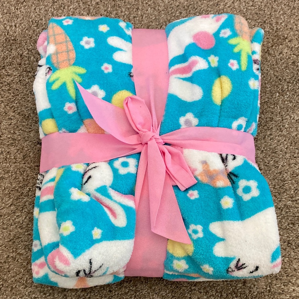 Holiday Home Microplush Bunny Throw Blanket - Blue and Pink - Picture 3 of 3
